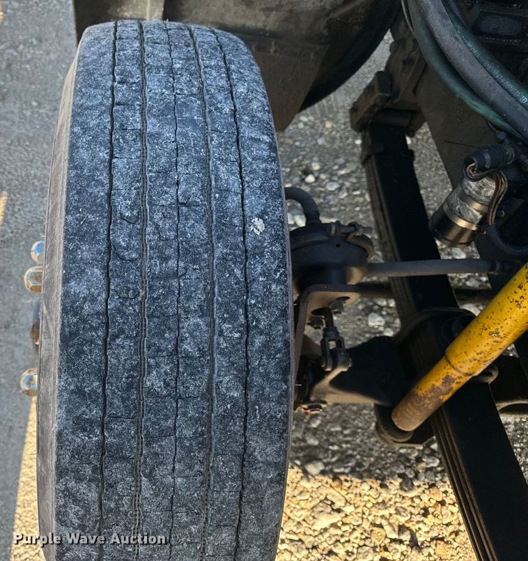 image for item EH6758 1988 WhiteGMC WCA fertilizer delivery truck