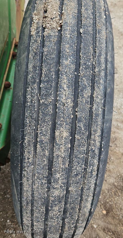 image for item EI3837 John Deere  8300 grain drill