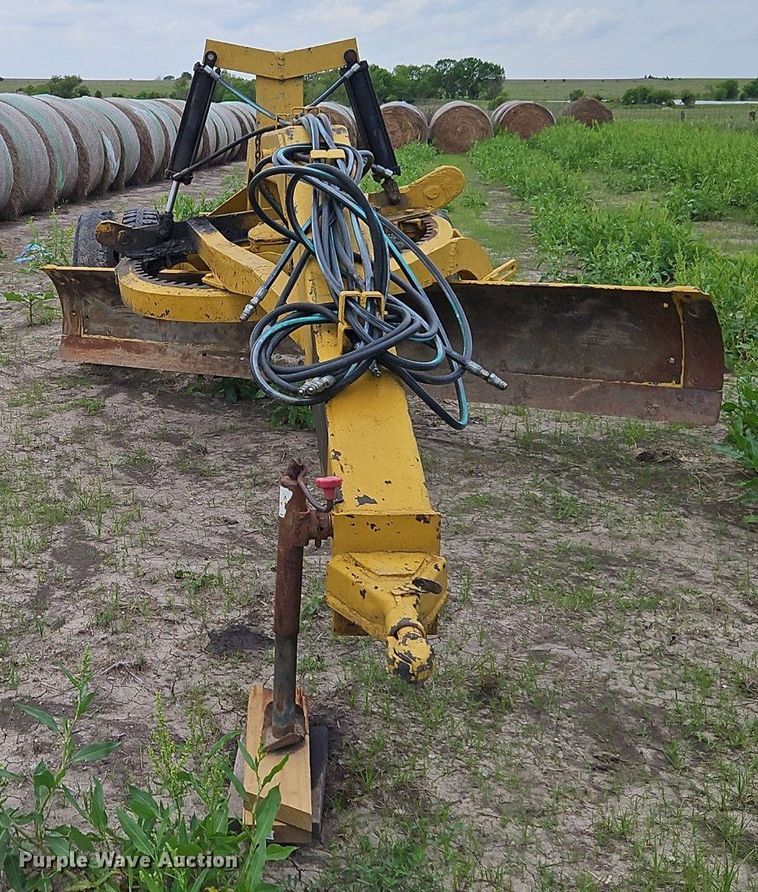 image for item EI3851 Shop built  blade