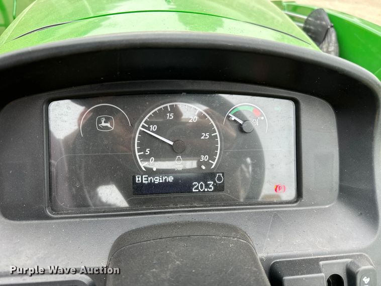 image for item EJ0649 2022 John Deere 3032E MFWD tractor