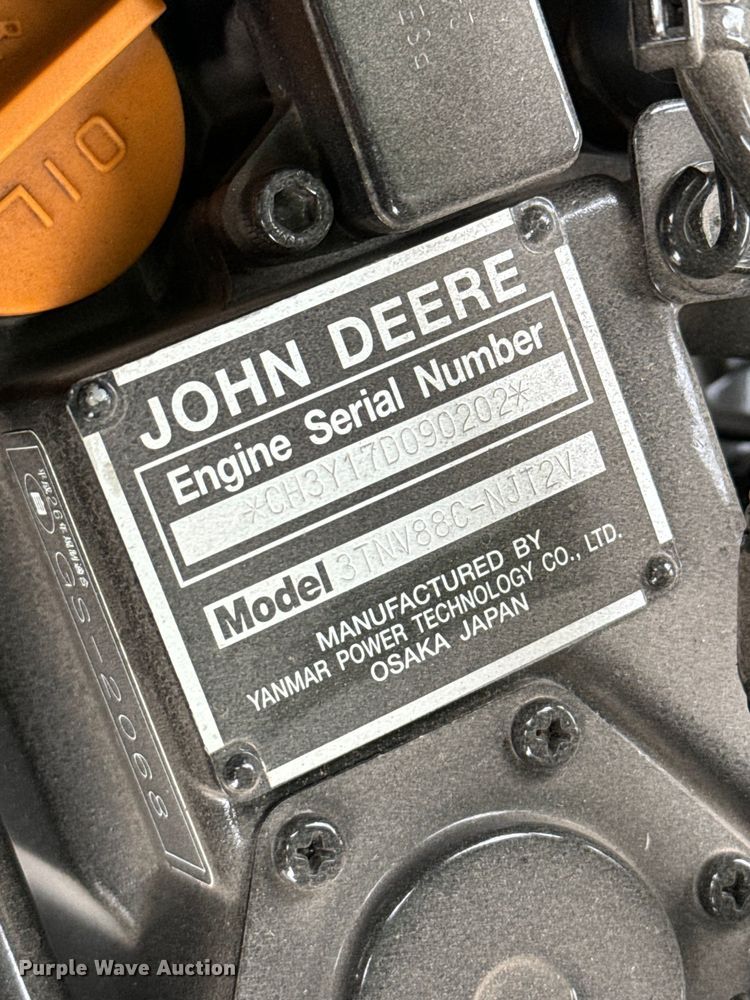image for item EJ0649 2022 John Deere 3032E MFWD tractor