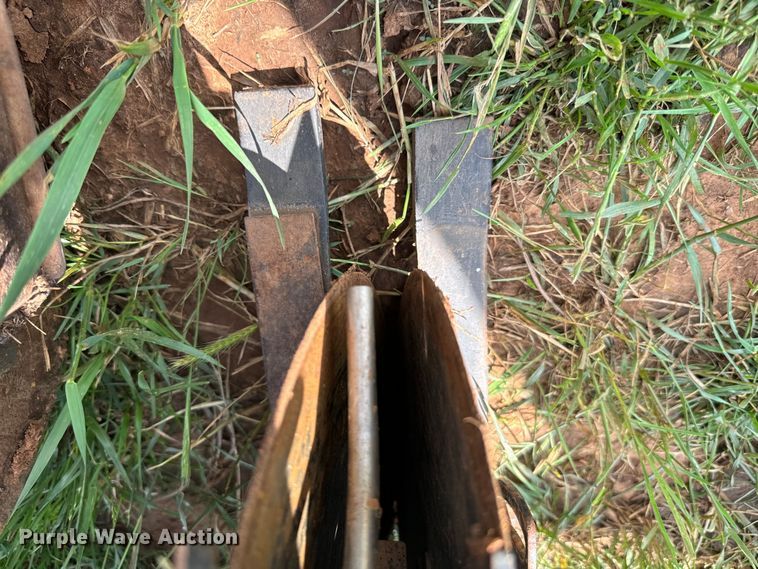 image for item EJ0652 Sunflower 9411 grain drill