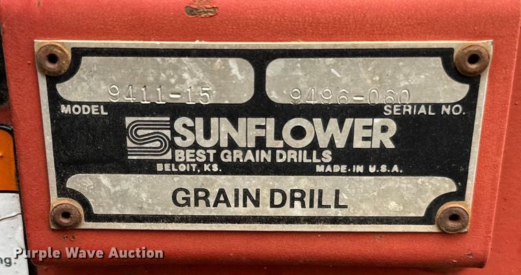 image for item EJ0652 Sunflower 9411 grain drill