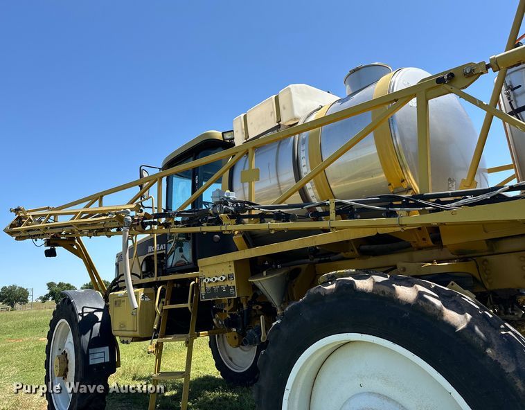image for item EJ0660 2004 RoGator  1264 sprayer