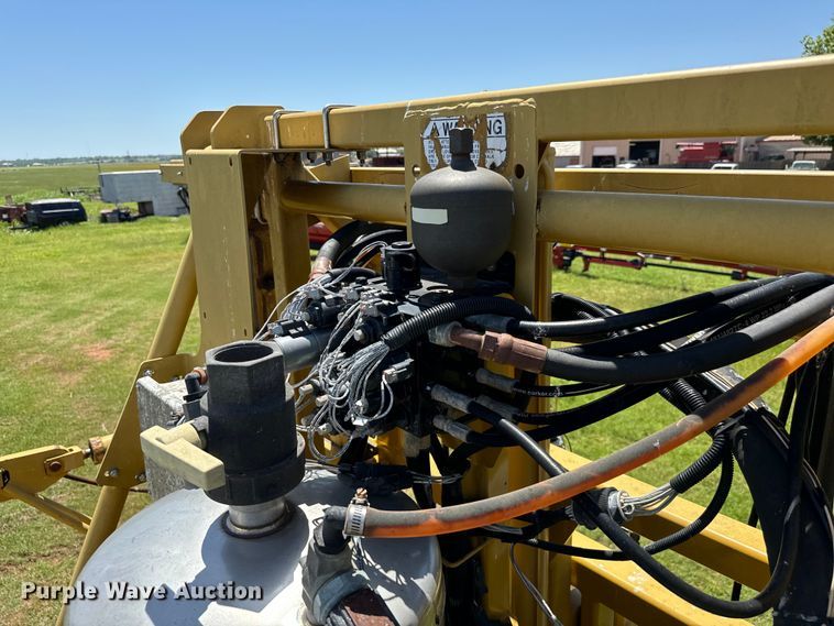 image for item EJ0660 2004 RoGator  1264 sprayer