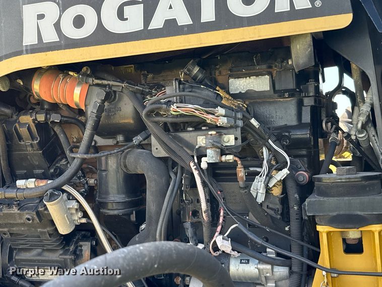 image for item EJ0660 2004 RoGator  1264 sprayer