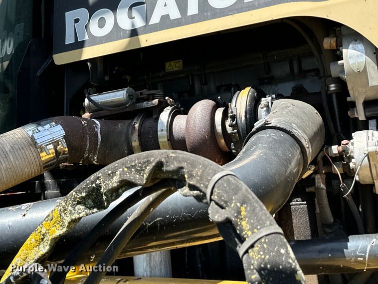 image for item EJ0660 2004 RoGator  1264 sprayer