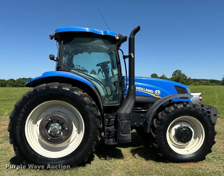 image for item EJ0661 2014 New Holland T6.175 MFWD tractor