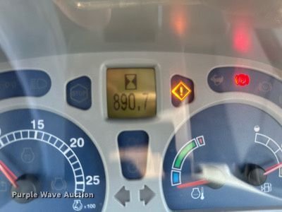 image for item EJ0661 2014 New Holland T6.175 MFWD tractor