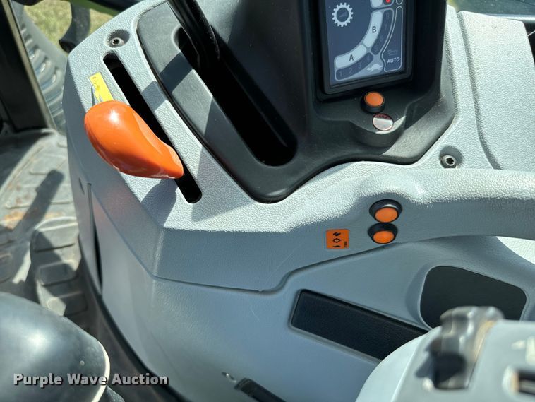 image for item EJ0661 2014 New Holland T6.175 MFWD tractor