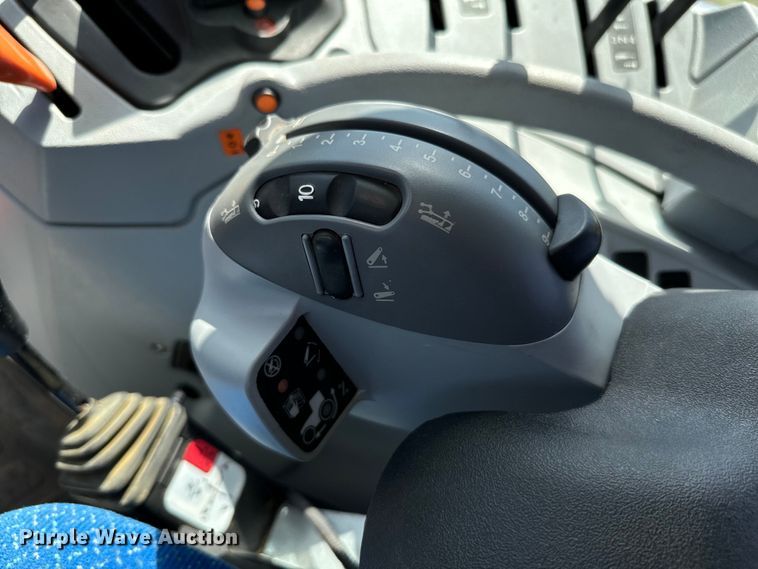 image for item EJ0661 2014 New Holland T6.175 MFWD tractor