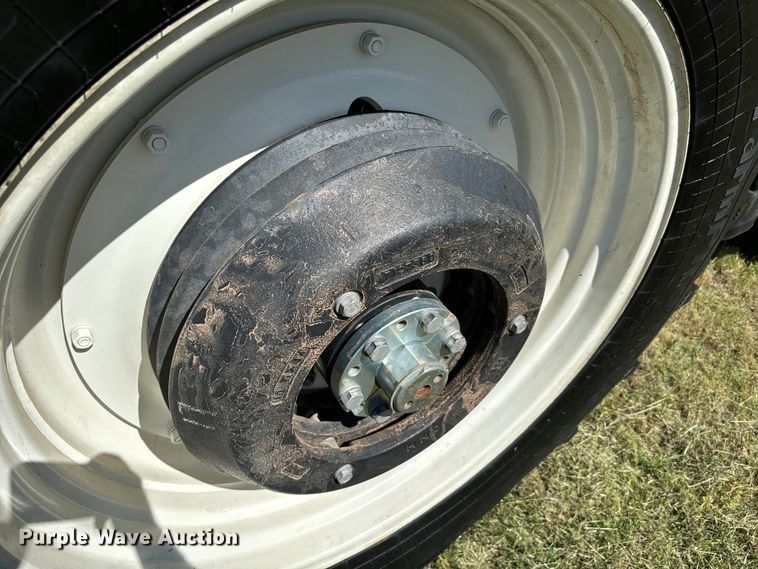 image for item EJ0661 2014 New Holland T6.175 MFWD tractor