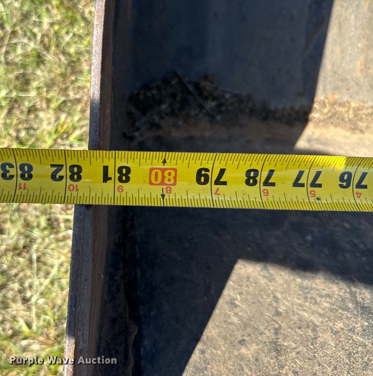 image for item EJ0662 2013 New Holland T6050ZC MFWD tractor