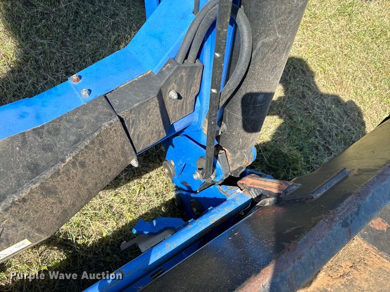 image for item EJ0662 2013 New Holland T6050ZC MFWD tractor