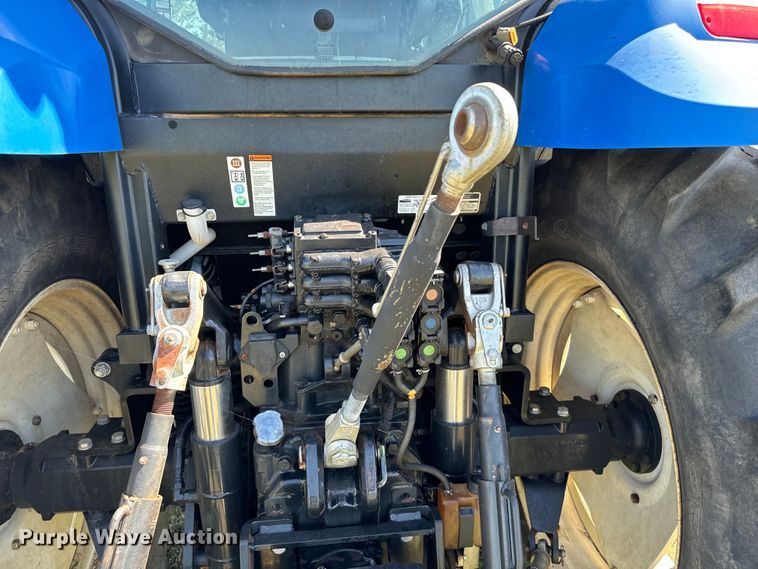 image for item EJ0662 2013 New Holland T6050ZC MFWD tractor