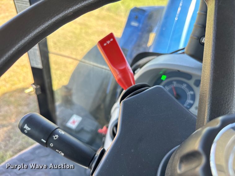 image for item EJ0662 2013 New Holland T6050ZC MFWD tractor