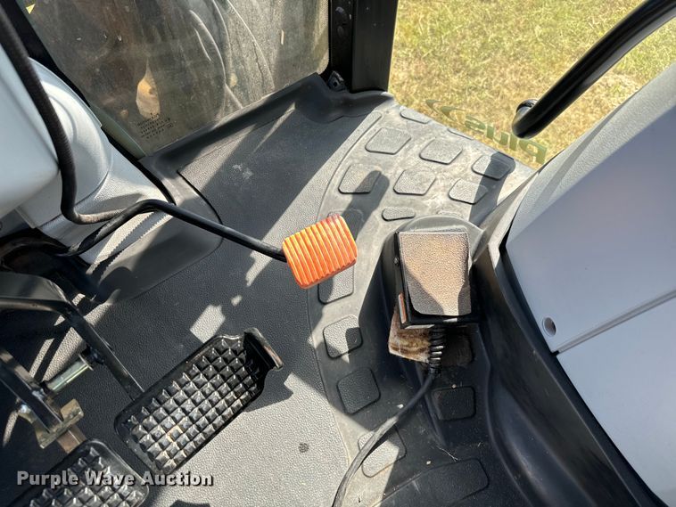 image for item EJ0662 2013 New Holland T6050ZC MFWD tractor