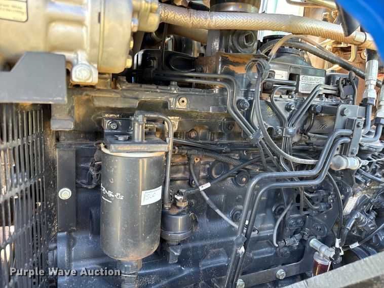 image for item EJ0662 2013 New Holland T6050ZC MFWD tractor