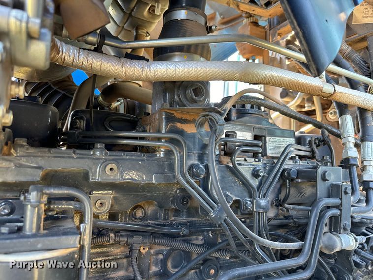 image for item EJ0662 2013 New Holland T6050ZC MFWD tractor