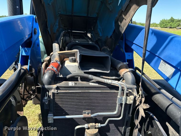 image for item EJ0662 2013 New Holland T6050ZC MFWD tractor