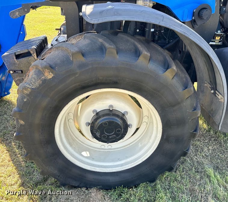 image for item EJ0662 2013 New Holland T6050ZC MFWD tractor