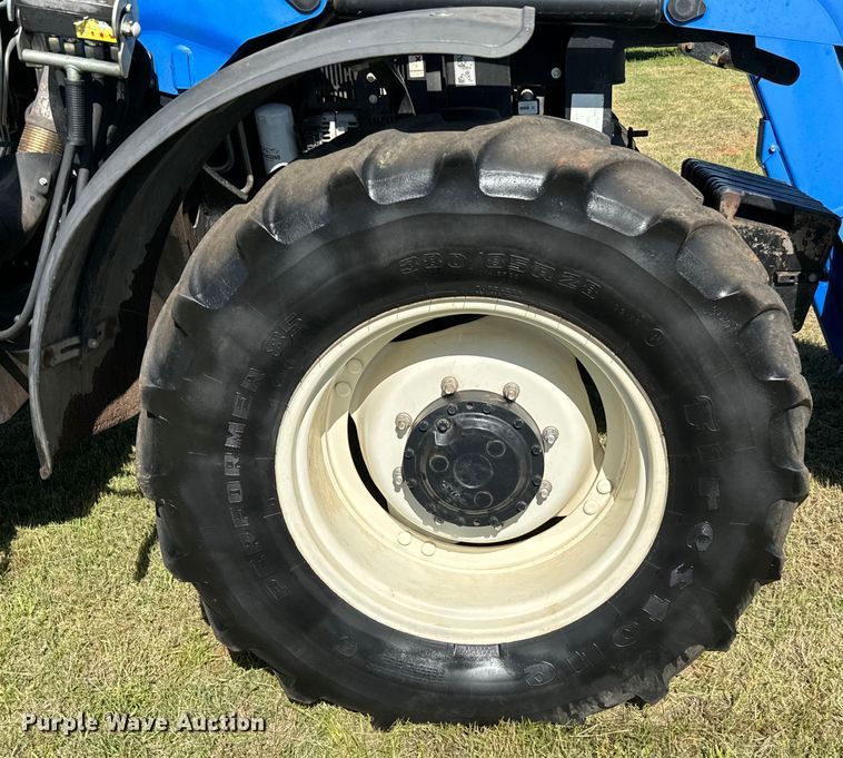 image for item EJ0662 2013 New Holland T6050ZC MFWD tractor