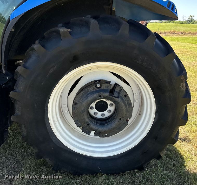 image for item EJ0662 2013 New Holland T6050ZC MFWD tractor