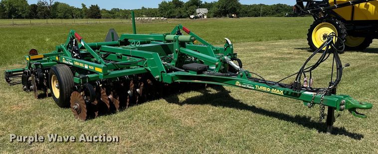 image for item EJ0664 2018 Great Plains 1200 Turbo-Max vertical tillage