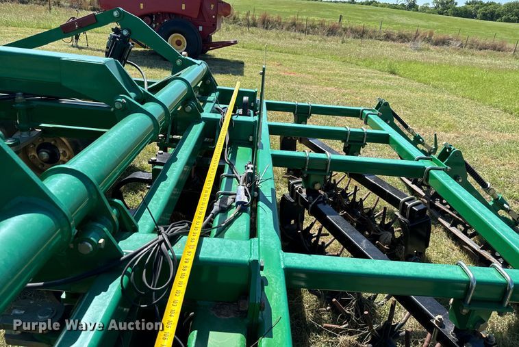 image for item EJ0664 2018 Great Plains 1200 Turbo-Max vertical tillage