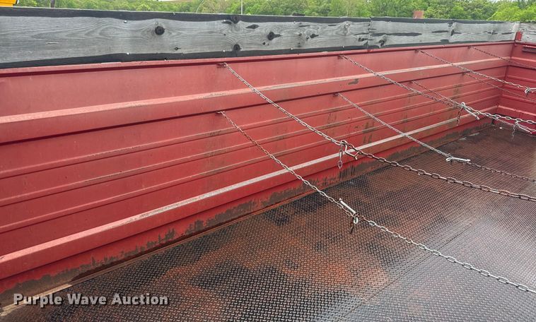 image for item EJ2716 1979 GMC grain truck