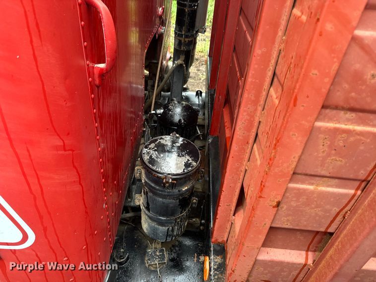 image for item EJ2716 1979 GMC grain truck