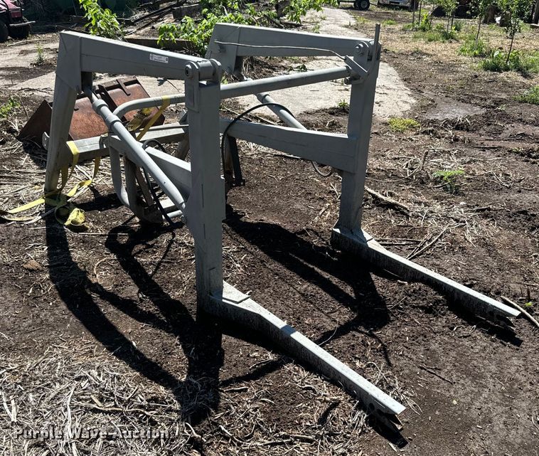 image for item EJ2771 Ford loader