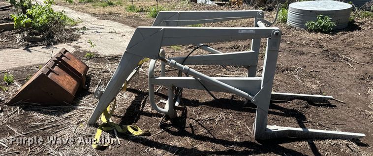 image for item EJ2771 Ford loader