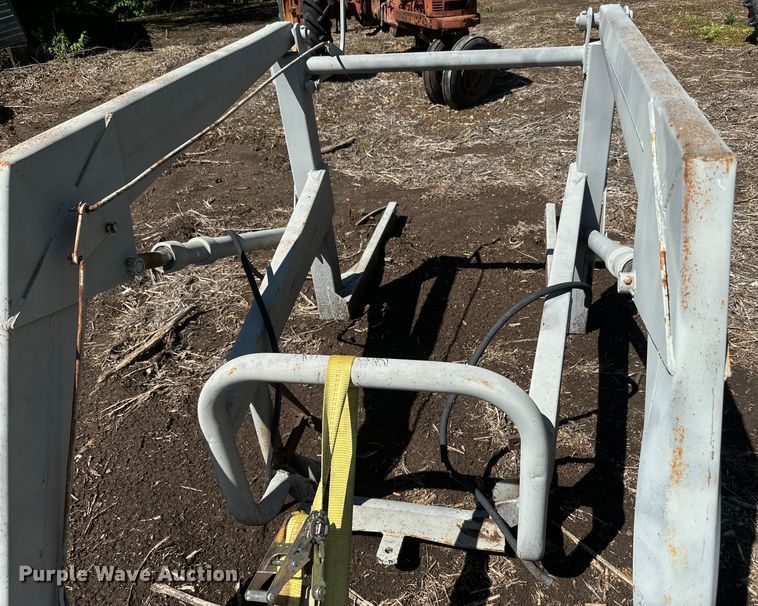 image for item EJ2771 Ford loader