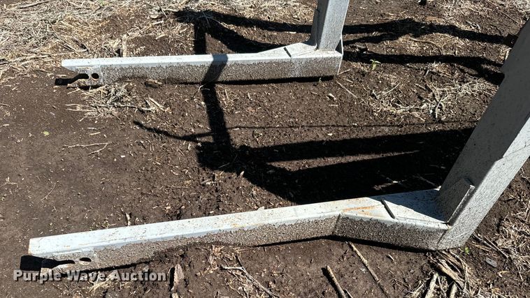 image for item EJ2771 Ford loader