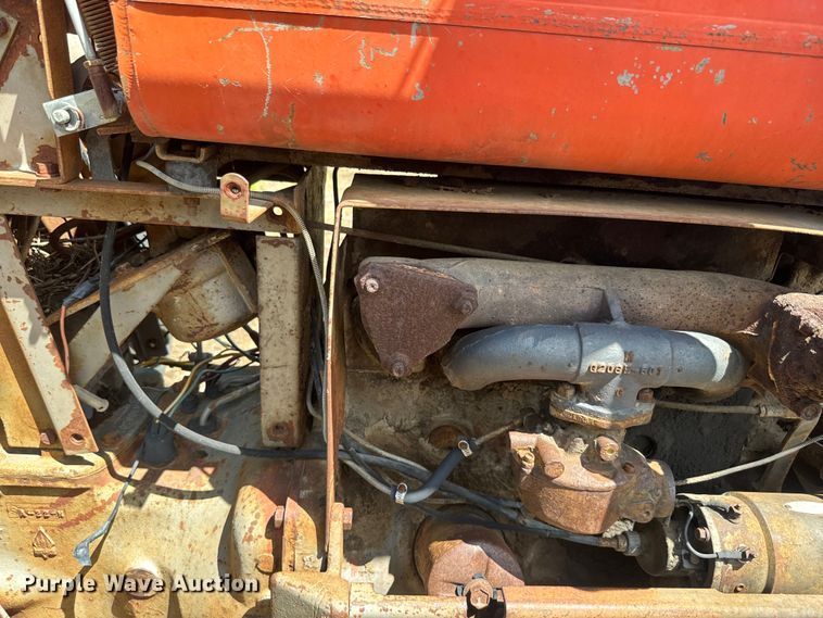 image for item EJ2775 1966 Massey Ferguson MF180 tractor