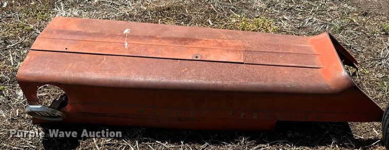 image for item EJ2775 1966 Massey Ferguson MF180 tractor