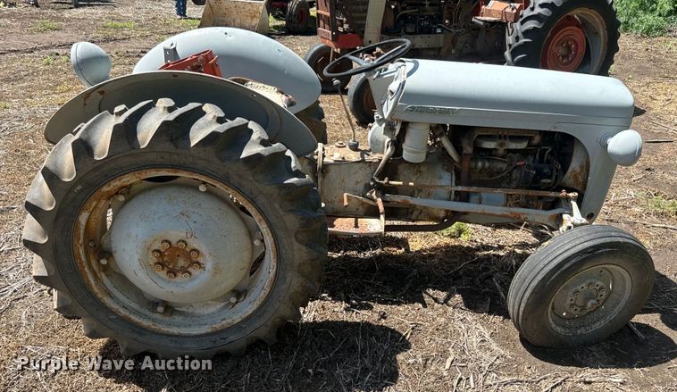image for item EJ2776 1953 Ferguson 30 tractor