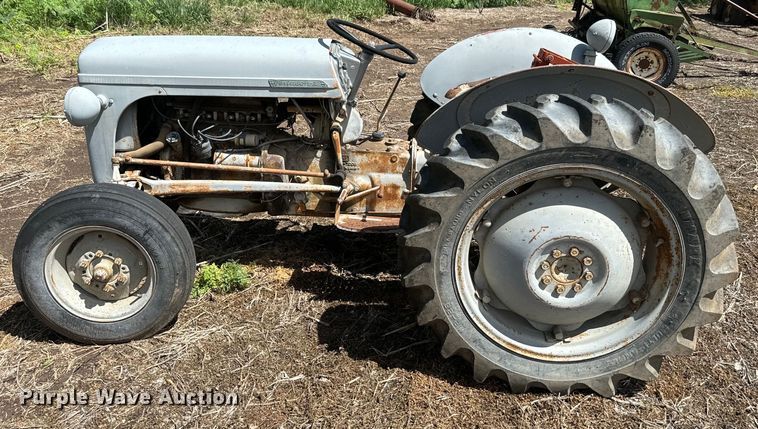image for item EJ2776 1953 Ferguson 30 tractor