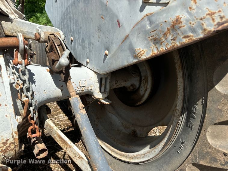 image for item EJ2776 1953 Ferguson 30 tractor