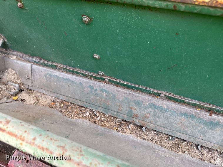 image for item EJ2777 John Deere DF-B grain drill