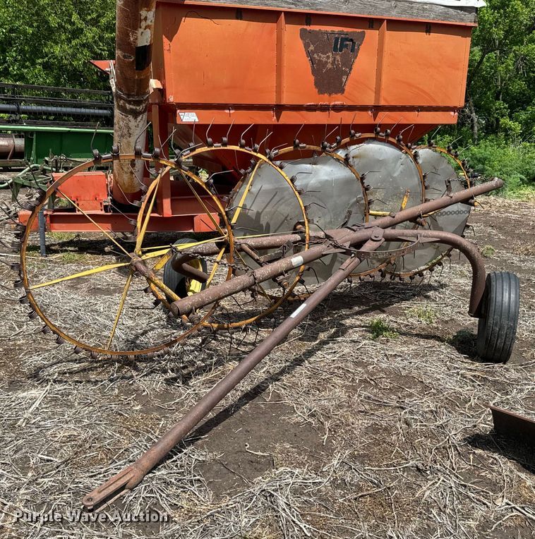 image for item EJ2778 Morrill Rake M5 hay rake