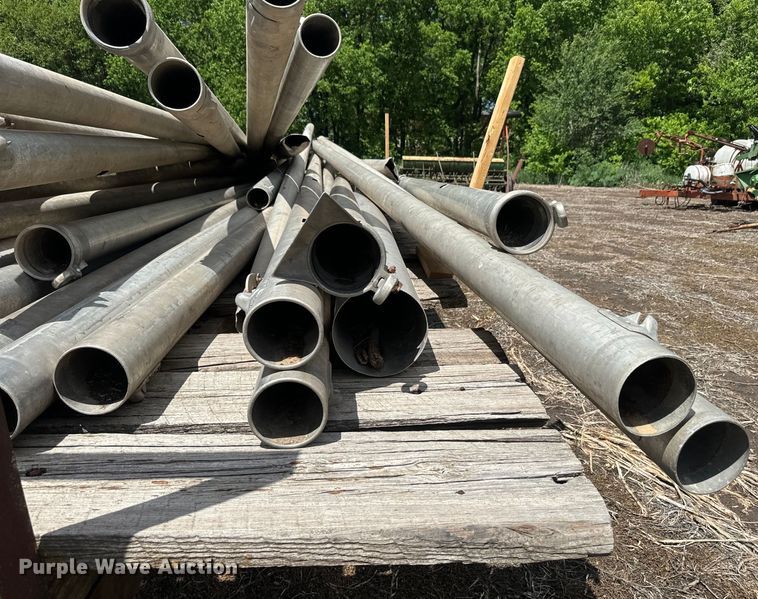 image for item EJ2781 Approximately (32) 5