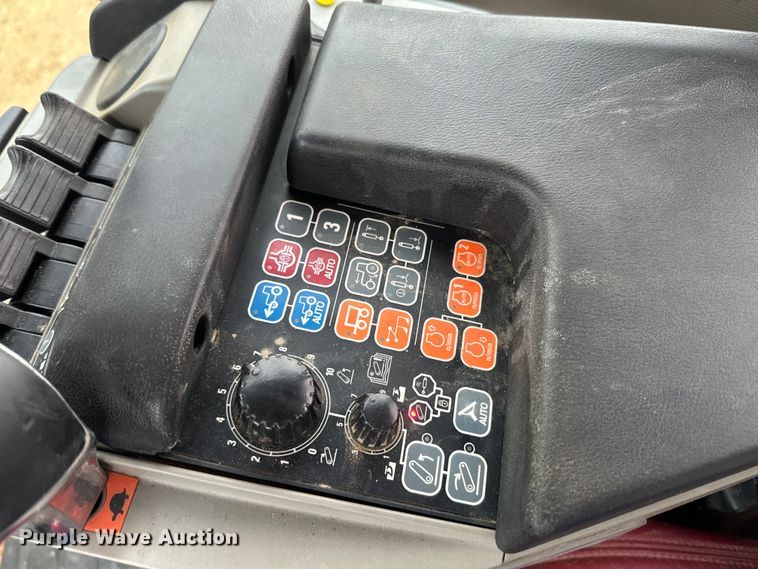 image for item EJ2794 2014 Case IH Magnum 340 AFS MFWD tractor