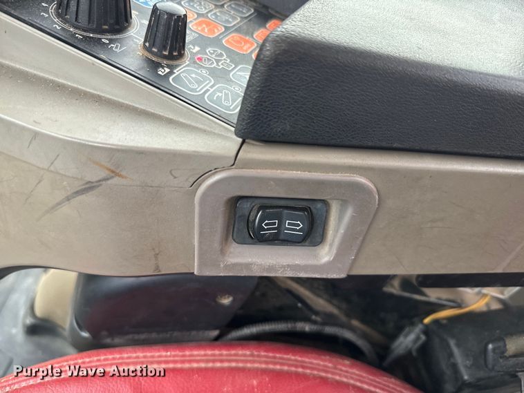 image for item EJ2794 2014 Case IH Magnum 340 AFS MFWD tractor