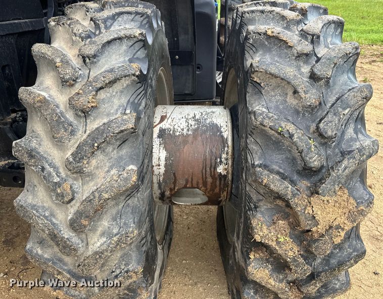 image for item EJ2794 2014 Case IH Magnum 340 AFS MFWD tractor