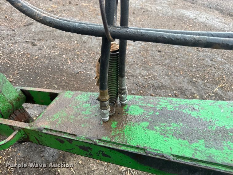 image for item EJ2797 1997 John Deere 750 grain drill