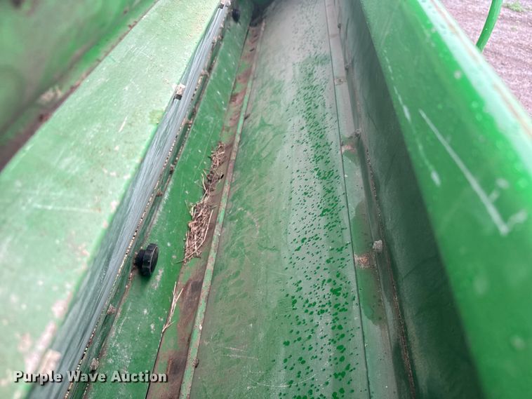 image for item EJ2797 1997 John Deere 750 grain drill