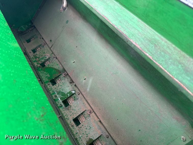 image for item EJ2797 1997 John Deere 750 grain drill