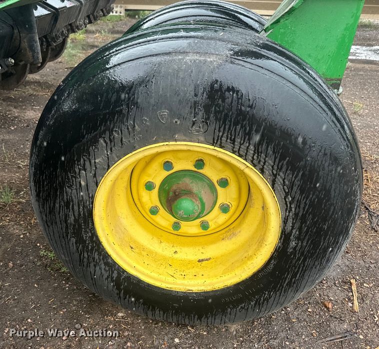 image for item EJ2797 1997 John Deere 750 grain drill